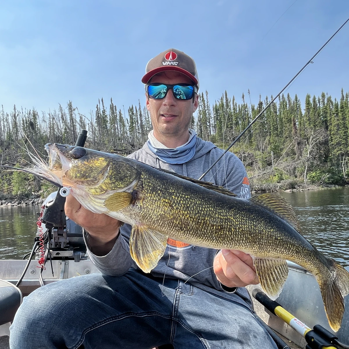 First Class Fly-in Fishing at Laurie River Lodge - The Canadian ...